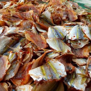Giá Sỉ Cá Chỉ Vàng Thủy Hải sản đông lạnh