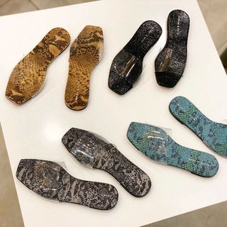 Dép si rắn lạ đẹp quai trong