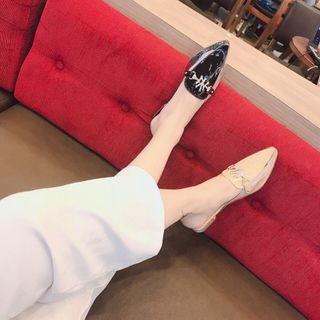 Dép sục mika