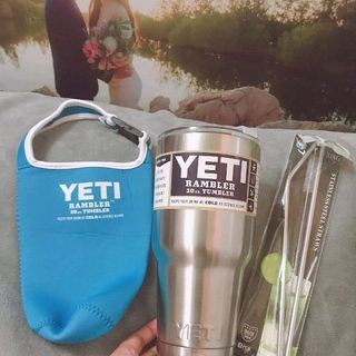 ly giữ nhiệt yeti 900ml hàng Thái Lan