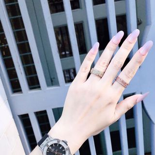 Đồng hồ nữ huplotl