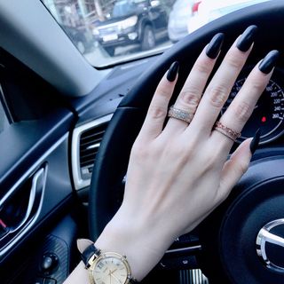 Đồng hồ nữ guessc