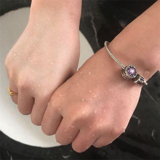 Ke dưỡng trắng da toàn thân QuATER