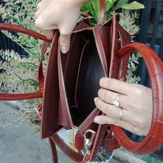 Túi Nữ Da Cá Sấu