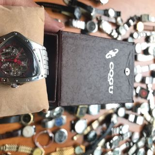 Đồng hồ nhật bản đt để biết thêm chi tiết 091649890