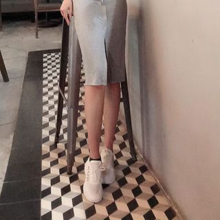 Váy body hai dây xuất dư