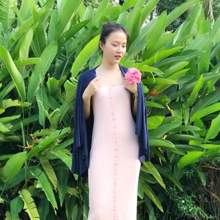 Váy body hai dây xuất dư