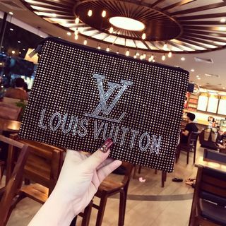 Vua full mắt dá