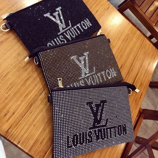 Vua full mắt dá