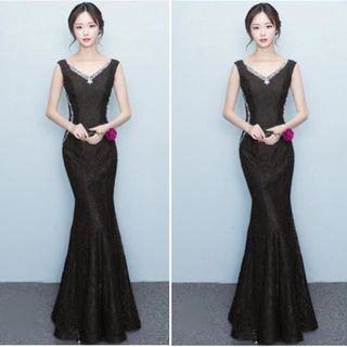 Đầm Đen Dự Tiệc Ren Lót Kim Tuyến Đính Đá Cổ Tim