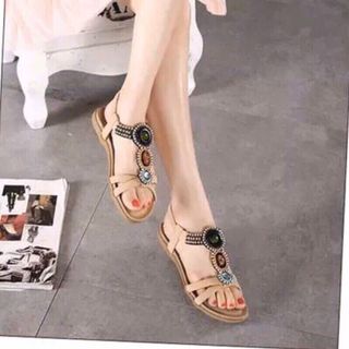 Giày sandal dắ