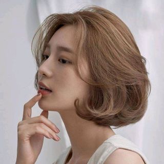 Kem nhuộm tóc màu Nâu Cafe Sáng