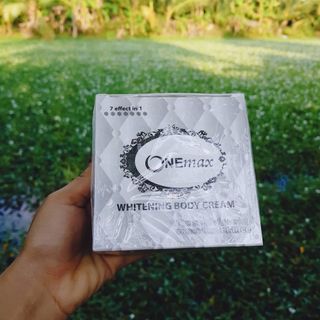 Kem body trắng da dưỡng ẩm one max bb white