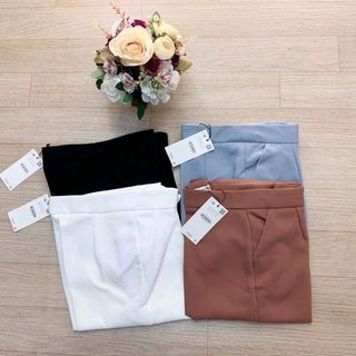 Quần Baggy Khuy Bọc dáng đứng