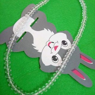 vòng cổ trong suốt