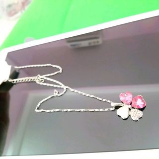 dây chuyền mặt bông hoa