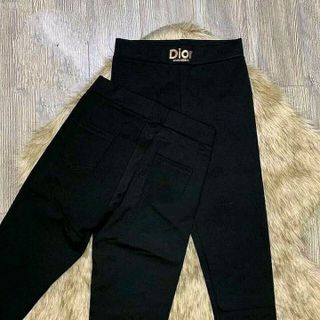 Quần Legging cạp 5phân chữ ép