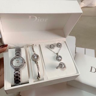 Sét đồng hồ 5 chi tiết