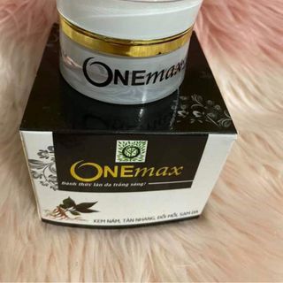 Kem nén đặt trị nám tàn nhang dưỡng trắng one max white