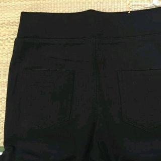 Quần Legging cạp 5phân chữ ép