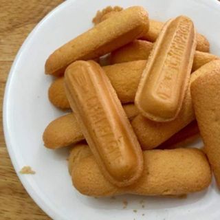Bánh Champange Toàn Ký 100gr