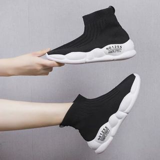 Giày bt cổ thun cao
