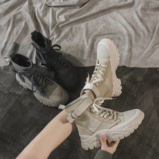 Giày bata cổ cao cá tính a