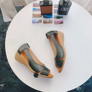 Suồng da thật mẫu mới siêu nhẹ êm chân