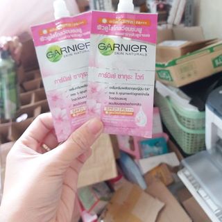 GÓI KEM DƯỠNG GARNIER BAN NGÀY