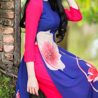 ÁO DÀI TRUYỀN THỐNG hoa sen đá pha lê