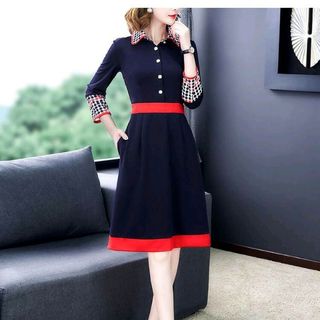 Đầm xòe cổ phối