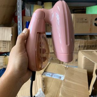 Bàn ủi hơi nước