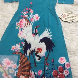 Set áo dài cách tân tơ nhung nền xanh in chim hạc