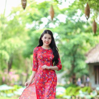 Áo dài truyền thống lụa vân gỗ hoa nhí