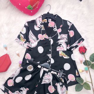 Bộ satin đùi hình mẫu 2