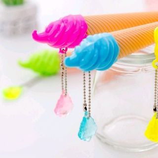 viết mực hình kem