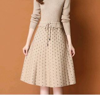 Đầm len cao cấp xinh xắn trẻ