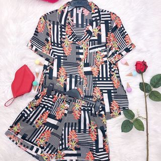 Bộ satin hình đùi mẫu 3