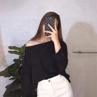 ÁO THUN TRỄ VAI NỮ ĐEN TRẮNG