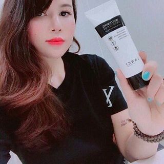 sữa rửa mặt Lanci