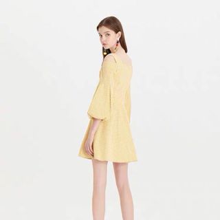 Váy sọc vàng xoè tay bồng Quảng Châu