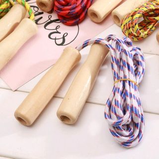 đồ chơi nhảy dây cán gỗ