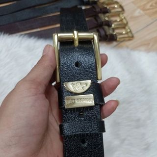thắt lưng da đầu khóa đồng đúc