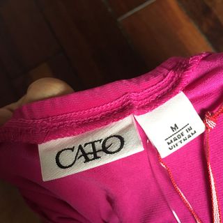 Áo hai dây màu hồng