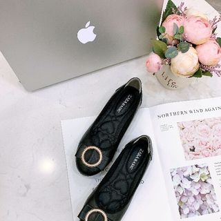 Giày búp bê
Đế bệt đính nơ khóa cực sang mềm