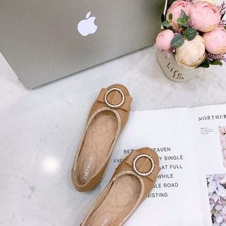 Giày búp bê
Đế bệt đính nơ khóa cực sang mềm