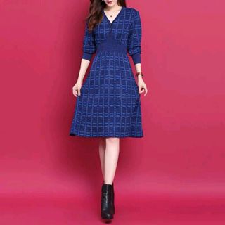 Đầm len họa tiết