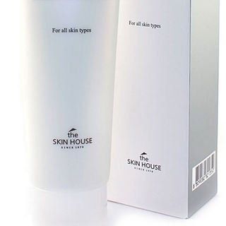 Gel tẩy tế bào da chết giúp làm sáng da The Skin House