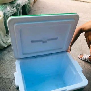 THÙNG ĐÁ 35LIT QUÀ MILO