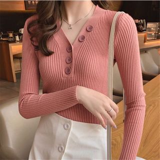 Áo len tăm cổ v cúc